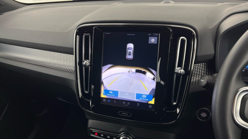 Used Volvo XC40 2025 for sale - 77480230: Photo 19