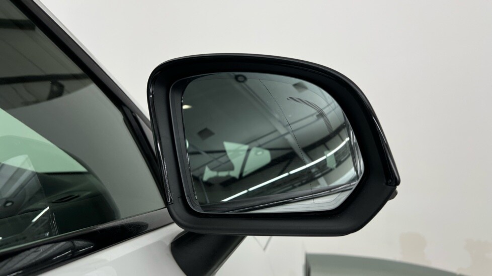 Used Volvo XC40 2025 for sale - 77480230: Photo 32