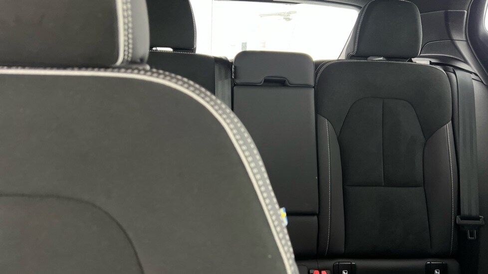 Used Volvo XC40 2025 for sale - 77480230: Photo 37