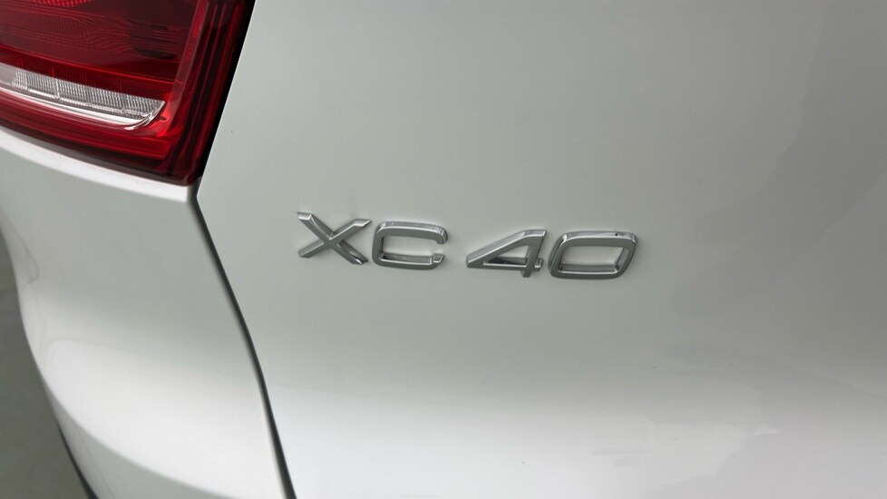 Used Volvo XC40 2025 for sale - 77480230: Photo 57