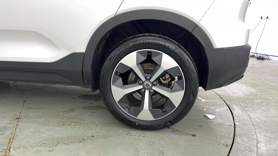 Used Volvo XC40 2025 for sale - 77480230: Photo 62