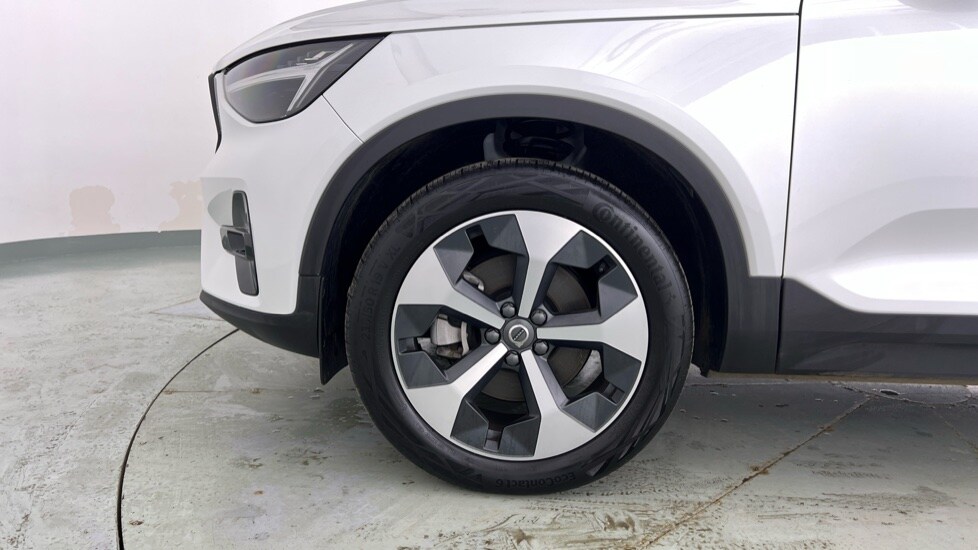 Used Volvo XC40 2025 for sale - 77480230: Photo 63