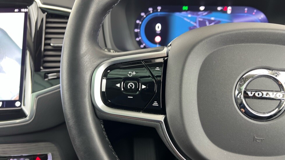 Used Volvo XC90 2023 for sale - 77560587: Photo 21