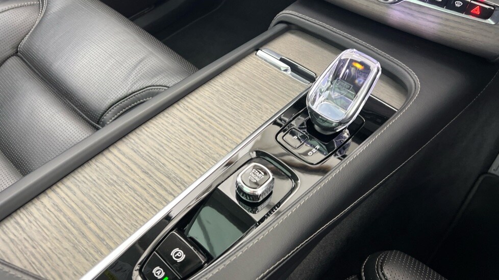 Used Volvo XC90 2023 for sale - 77560587: Photo 25