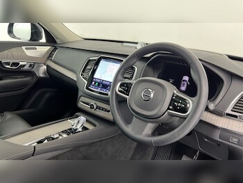 Used Volvo XC90 2023 for sale - 79248920: Photo