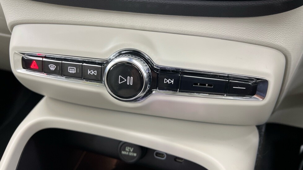 Used Volvo XC40 2024 for sale - 77413835: Photo 48