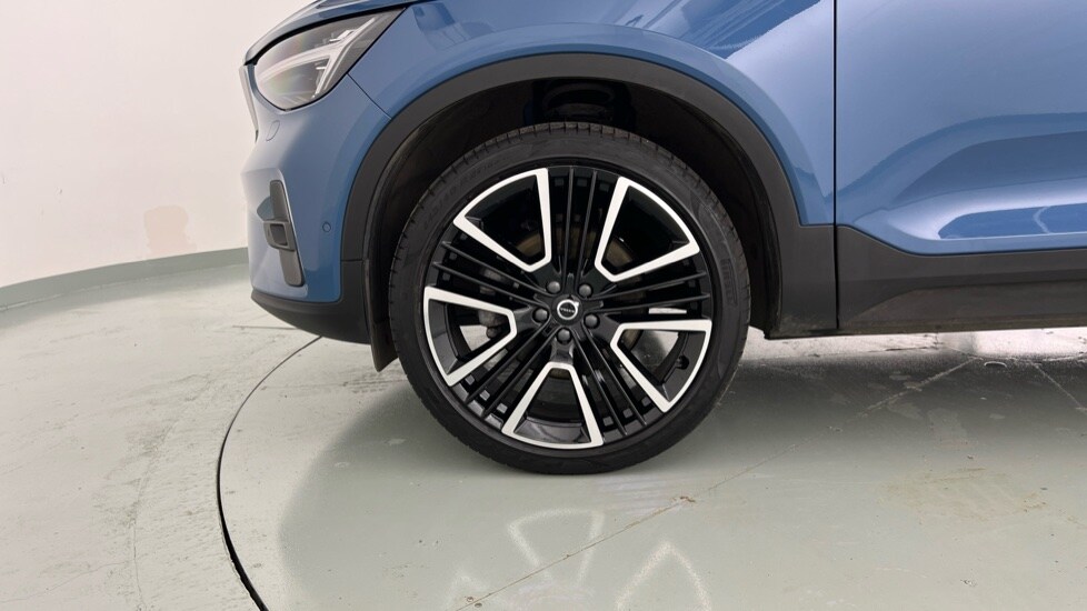 Used Volvo XC40 2024 for sale - 77413835: Photo 60