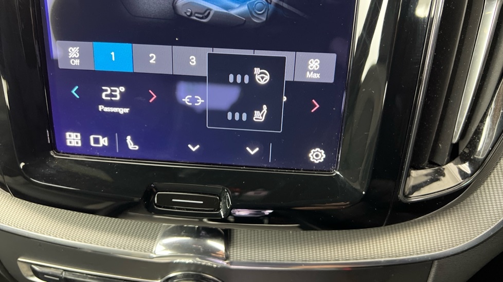 Used Volvo XC60 2023 for sale - 77795162: Photo 48