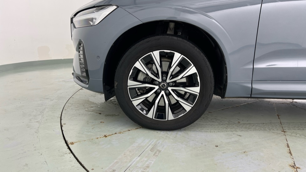 Used Volvo XC60 2023 for sale - 77795162: Photo 62