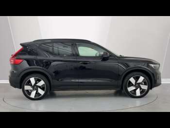 Used Volvo XC40 2023 for sale - 74984332: Photo