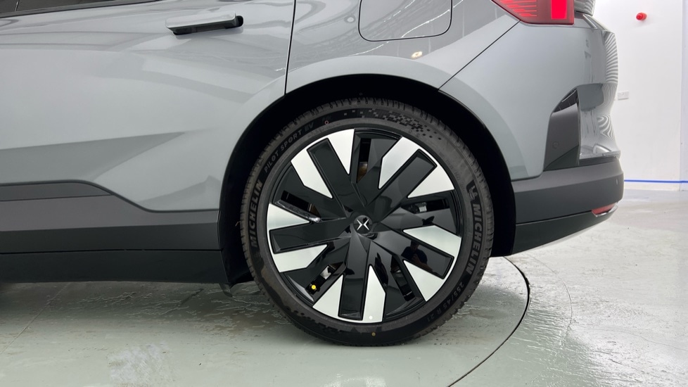 Used Polestar Polestar 4 2025 for sale - 75467598: Photo 27