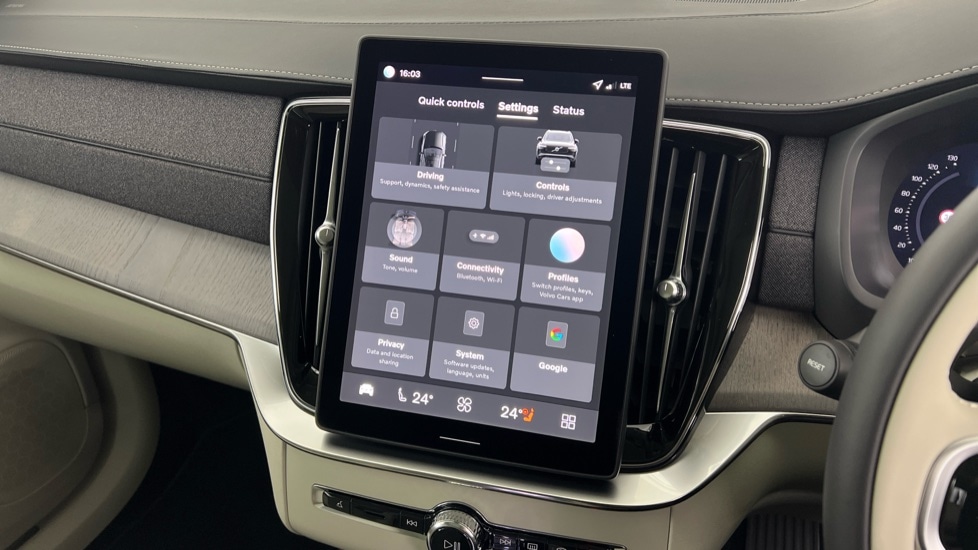 Used Volvo XC90 2025 for sale - 77082589: Photo 17