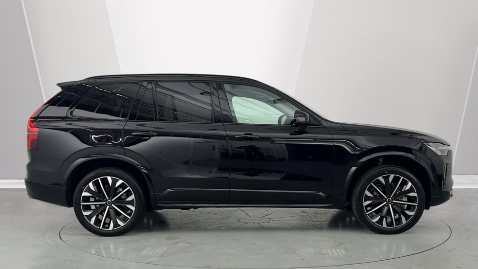 Used Volvo XC90 2025 for sale - 77082589: Photo 3