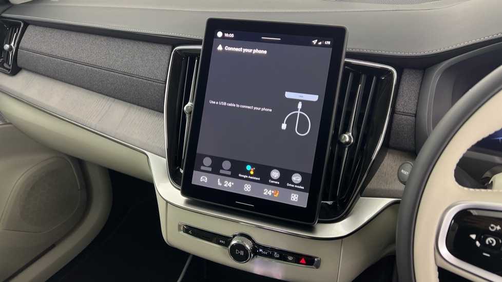 Used Volvo XC90 2025 for sale - 77082589: Photo 45