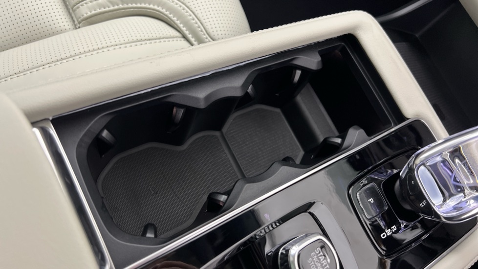 Used Volvo XC90 2025 for sale - 77082589: Photo 52