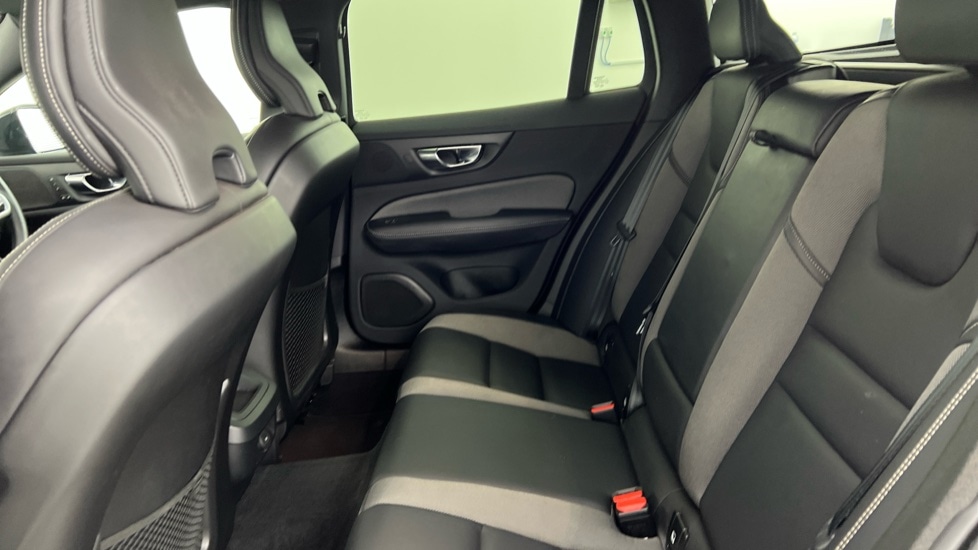 Used Volvo V60 2021 for sale - 76851273: Photo 33