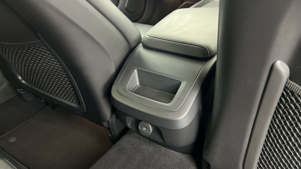 Used Volvo V60 2021 for sale - 76851273: Photo 40