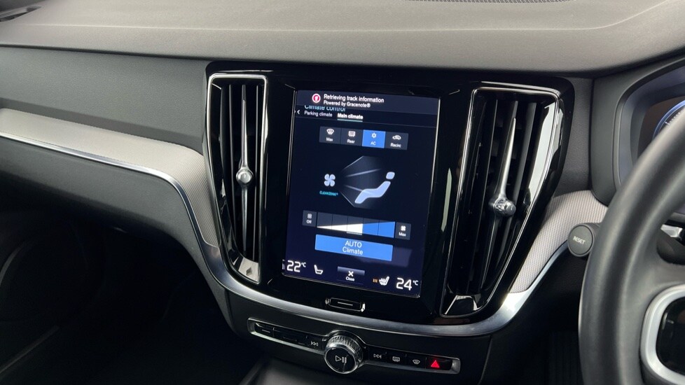 Used Volvo V60 2021 for sale - 76851273: Photo 43