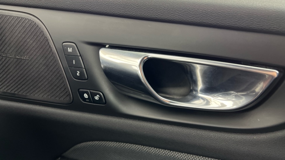 Used Volvo V60 2021 for sale - 76851273: Photo 46