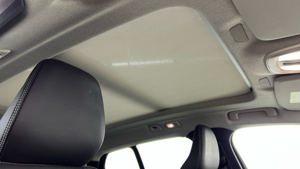 Used Volvo XC40 2024 for sale - 76507531: Photo 31