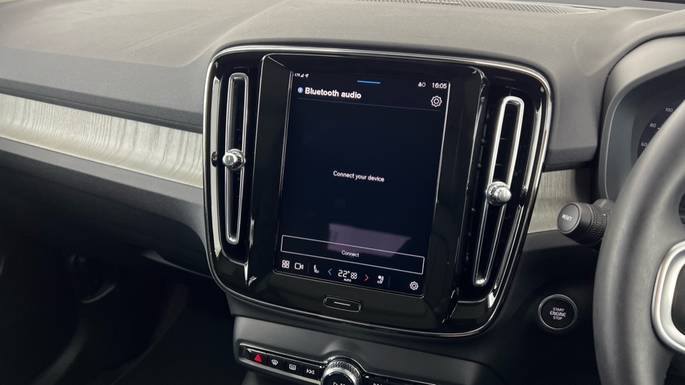 Used Volvo XC40 2024 for sale - 76507531: Photo 42