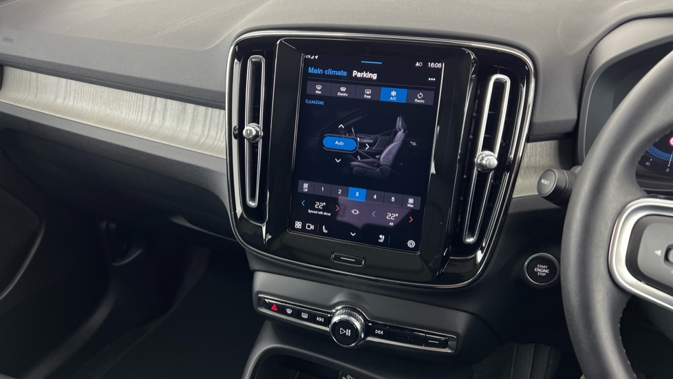 Used Volvo XC40 2024 for sale - 76507531: Photo 48