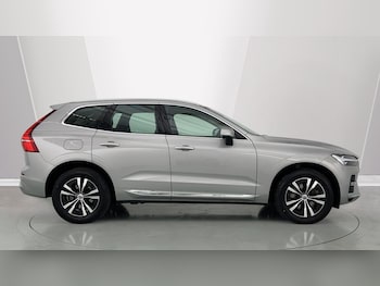 Used Volvo XC60 2023 for sale - 75902187: Photo