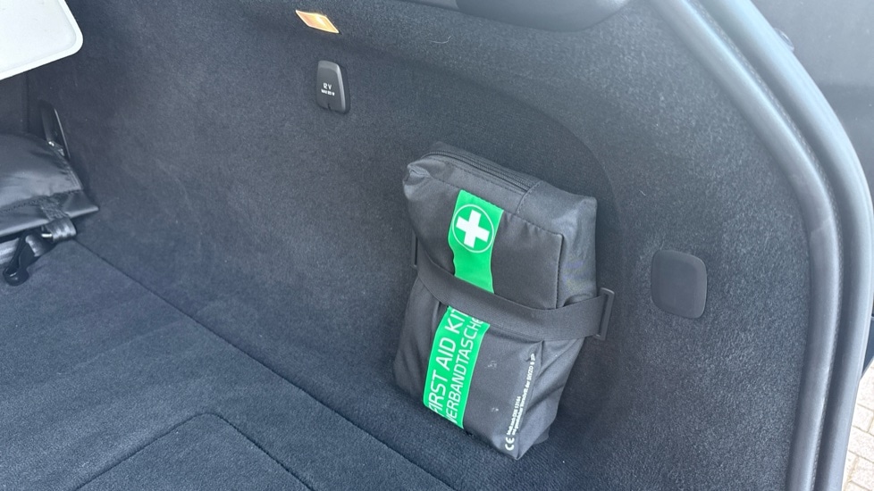 Used Volvo V90 2024 for sale - 77965017: Photo 15