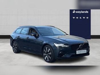 Used Volvo V90 2024 for sale - 77965017: Photo