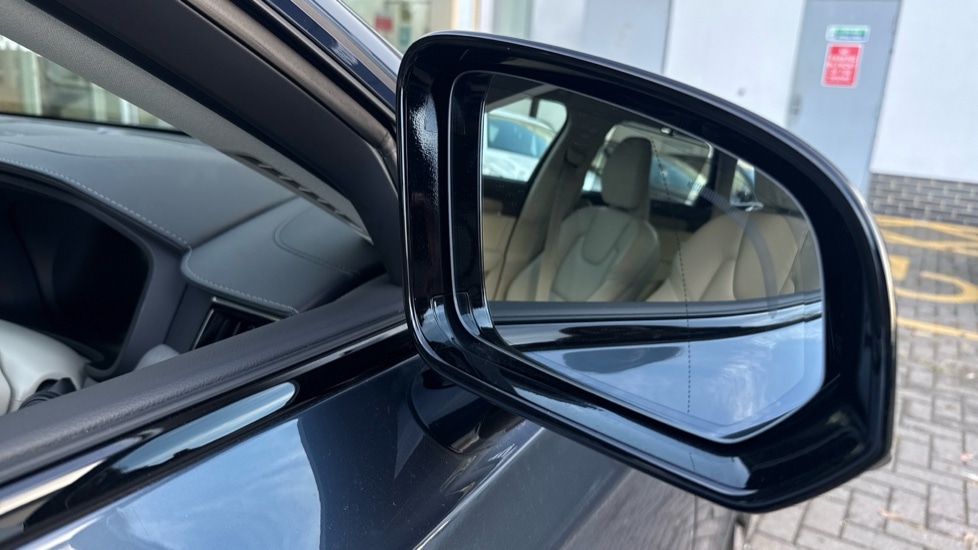 Used Volvo V90 2024 for sale - 77965017: Photo 22