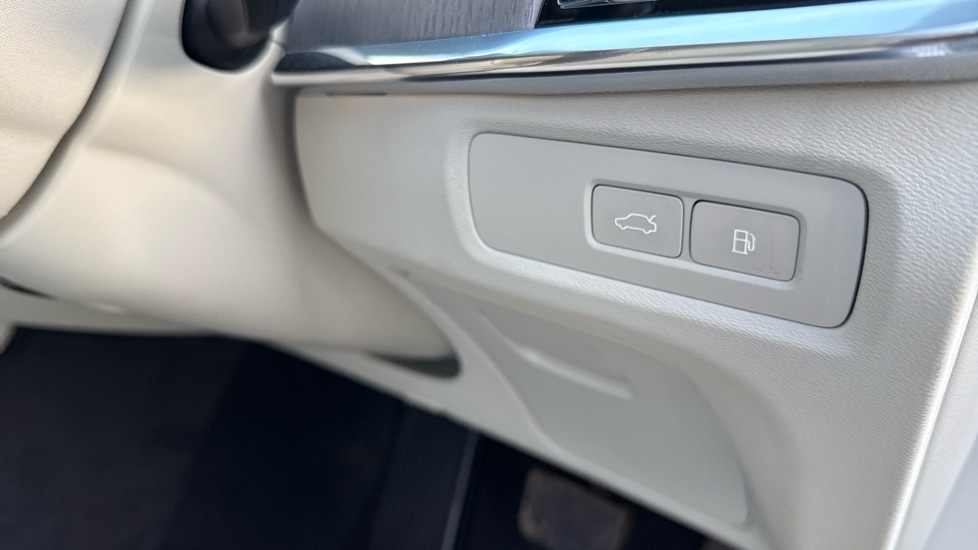 Used Volvo V90 2024 for sale - 77965017: Photo 26