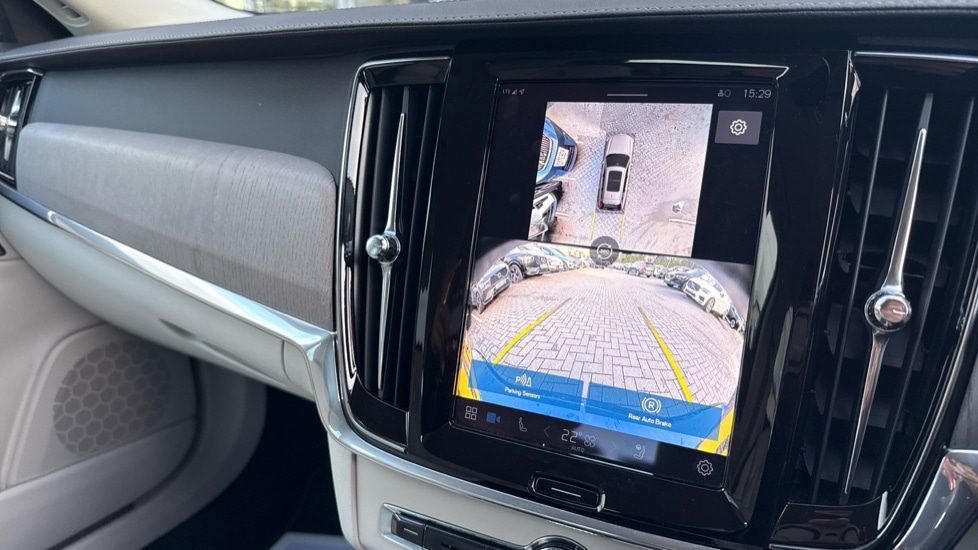 Used Volvo V90 2024 for sale - 77965017: Photo 48