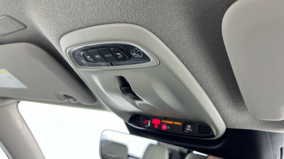 Used Volvo XC40 2021 for sale - 77648079: Photo 28