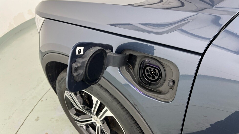 Used Volvo XC40 2021 for sale - 77648079: Photo 64