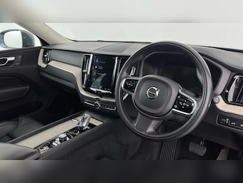 Used Volvo XC60 2020 for sale - 78014599: Photo