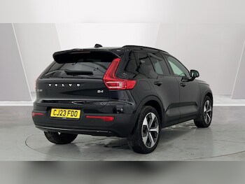 Used Volvo XC40 2023 for sale - 78055293: Photo