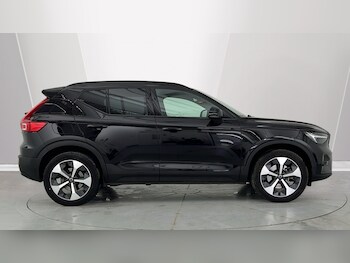 Used Volvo XC40 2023 for sale - 78055293: Photo