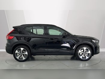 Used Volvo XC40 2026 for sale - 79465535: Photo