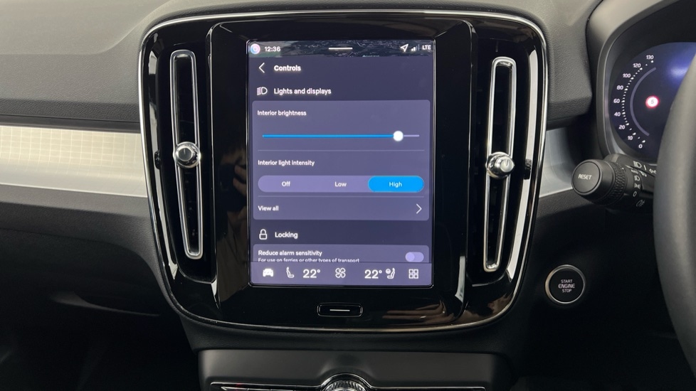 Used Volvo XC40 2025 for sale - 77157913: Photo 26