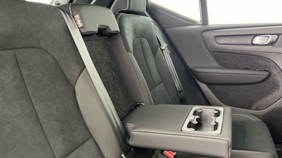 Used Volvo XC40 2025 for sale - 77157913: Photo 32