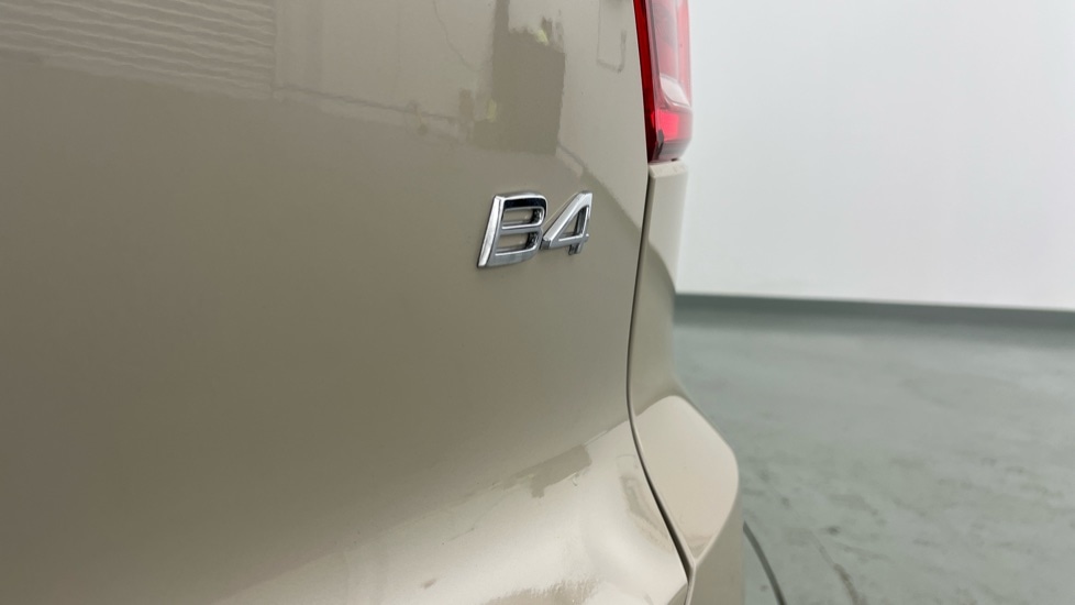 Used Volvo XC40 2025 for sale - 77157913: Photo 50