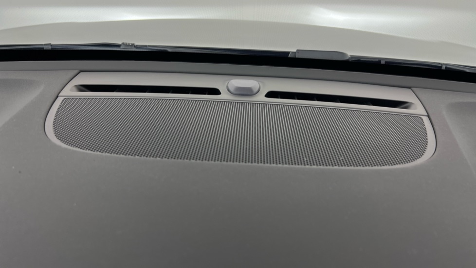 Used Volvo XC40 2025 for sale - 77178113: Photo 26