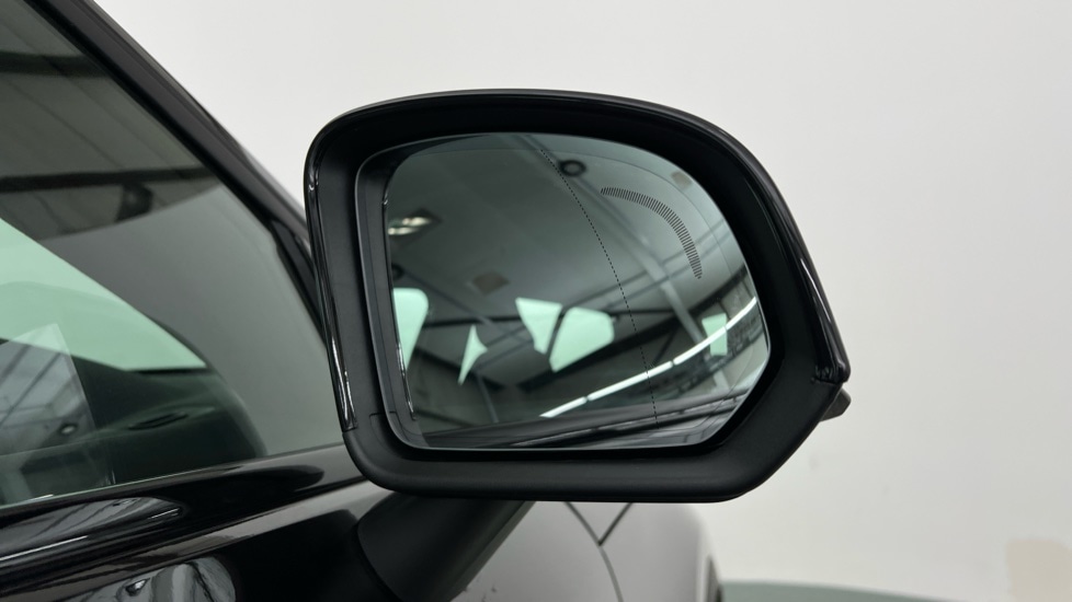 Used Volvo XC40 2025 for sale - 77178113: Photo 32