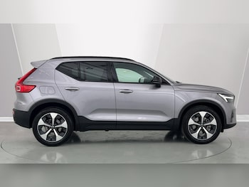 Used Volvo XC40 2025 for sale - 75864829: Photo