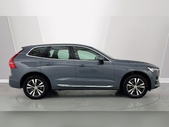 Used Volvo XC60 2023 for sale - 76479780: Photo