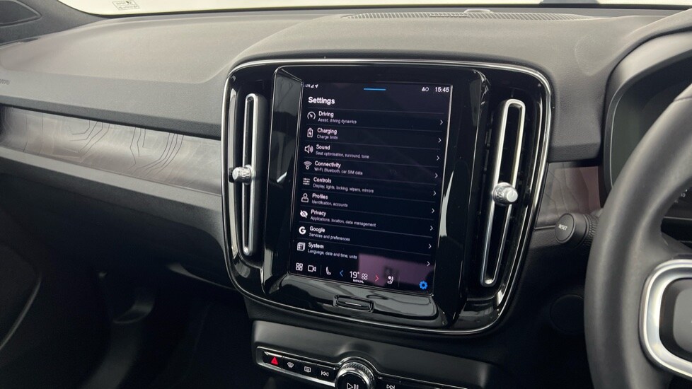 Used Volvo XC40 2023 for sale - 77899005: Photo 17