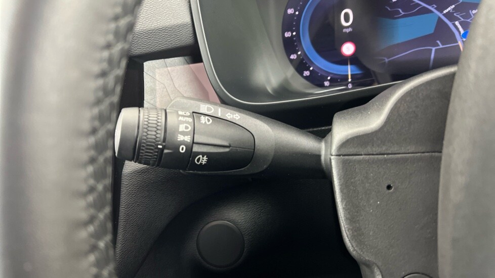 Used Volvo XC40 2023 for sale - 77899005: Photo 20