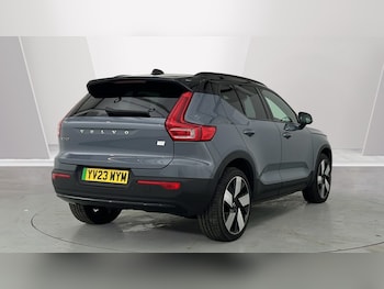 Used Volvo XC40 2023 for sale - 77899005: Photo