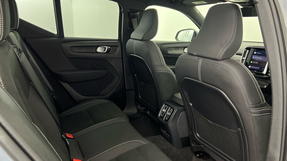 Used Volvo XC40 2023 for sale - 77899005: Photo 6