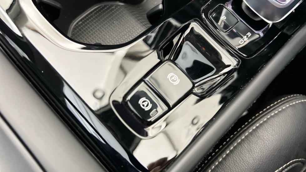 Used Volvo XC40 2022 for sale - 77205654: Photo 27